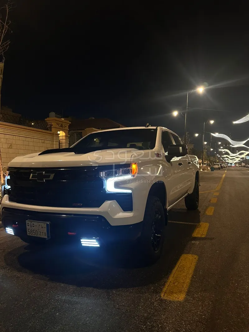 2023 شفروليه سلفرادو زد 71