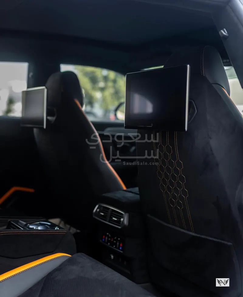 2023 لمبرجيني اوروس بيرفورمانتي