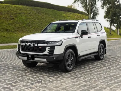 2023 تويوتا لاند كروزر جي ار سبورت