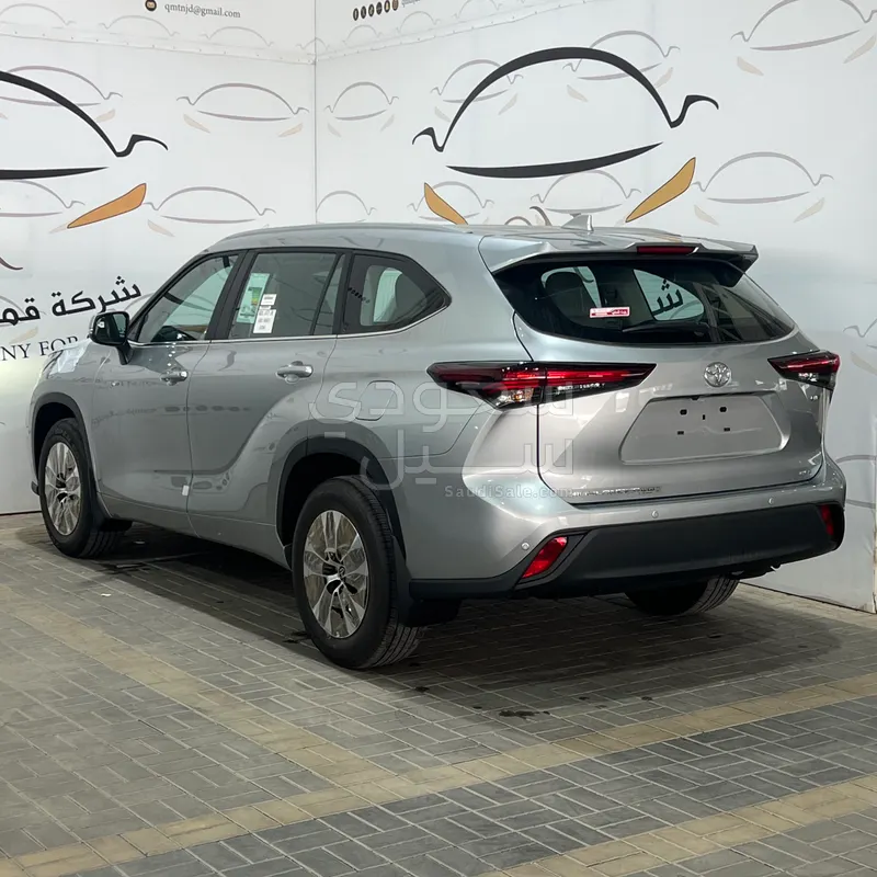 2025 تويوتا هايلاندر