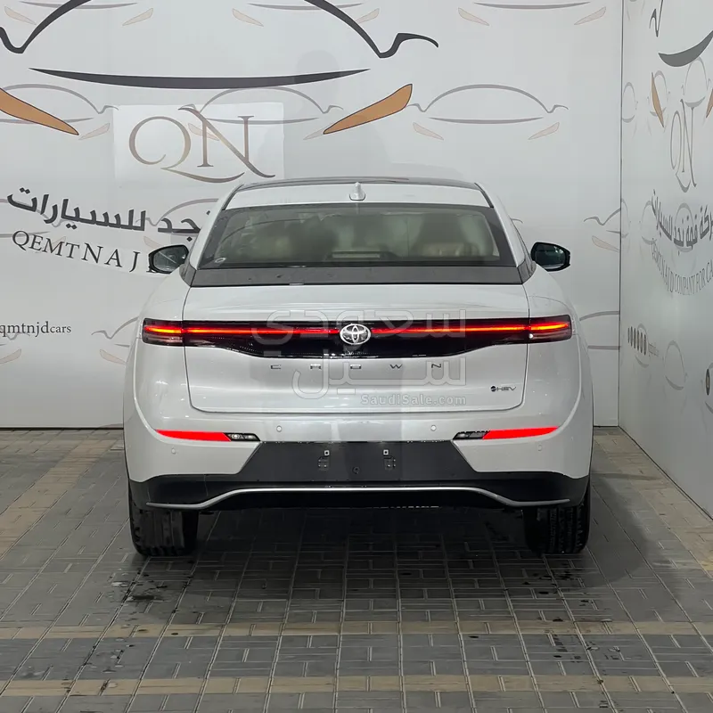 2026 تويوتا كراون