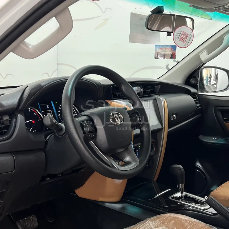 2026 تويوتا فورشنر جي اكس