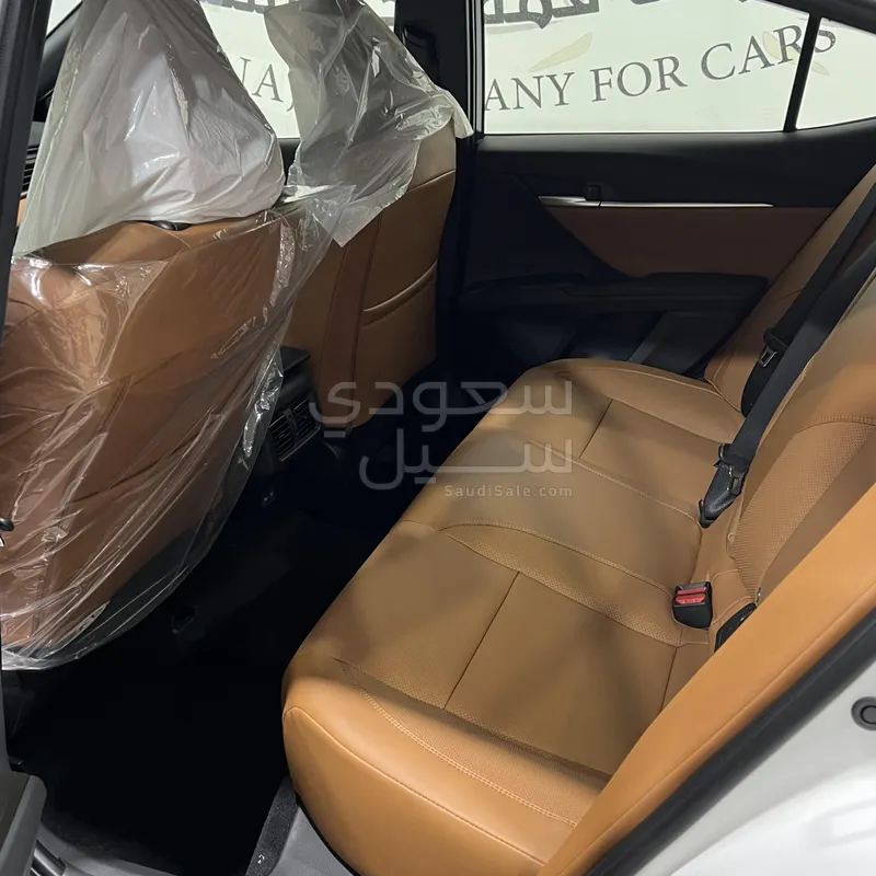 2025 تويوتا كامري غراندي