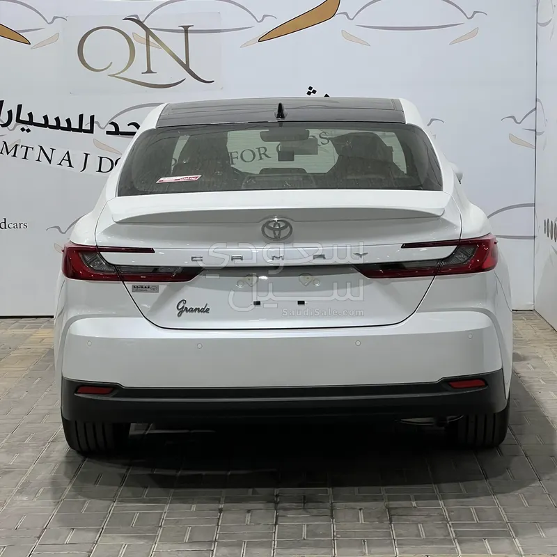 2025 تويوتا كامري غراندي