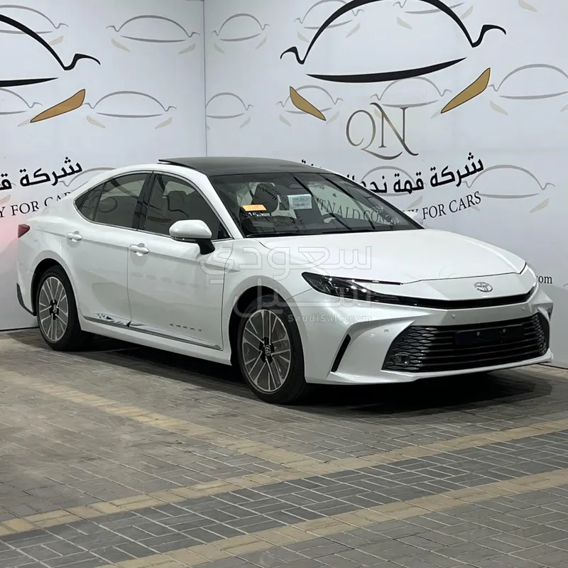 2025 تويوتا كامري غراندي