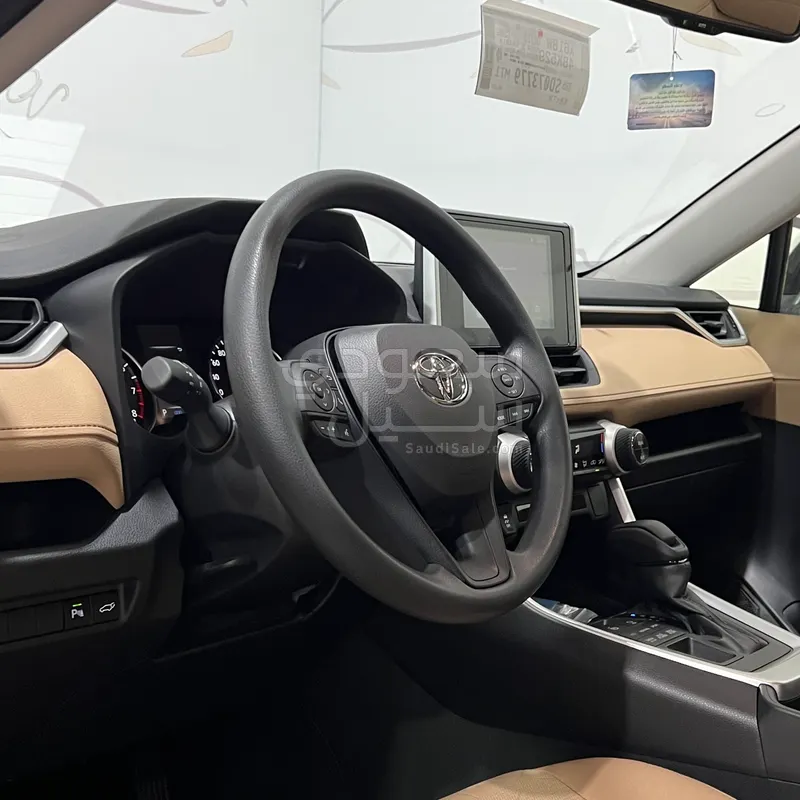 2025 تويوتا راف 4