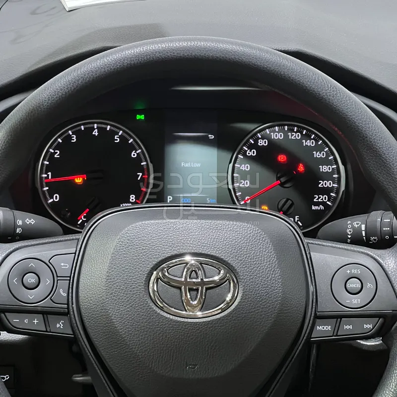 2025 تويوتا راف 4