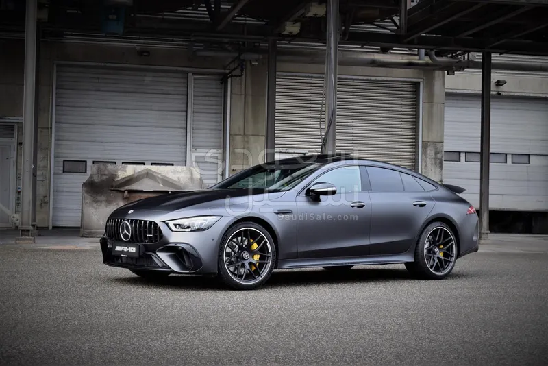 2024 مرسيدس - بنز جي تي 63إس