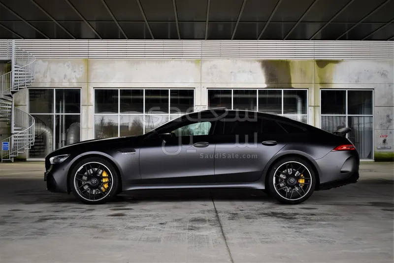 2024 مرسيدس - بنز جي تي 63إس