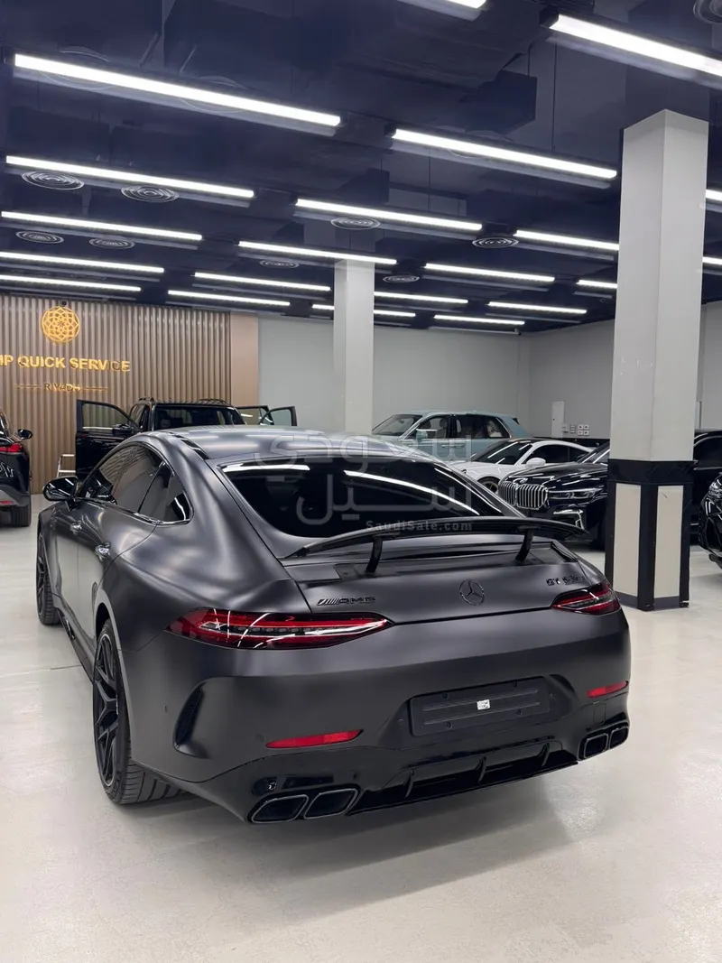 2024 مرسيدس - بنز جي تي 63إس