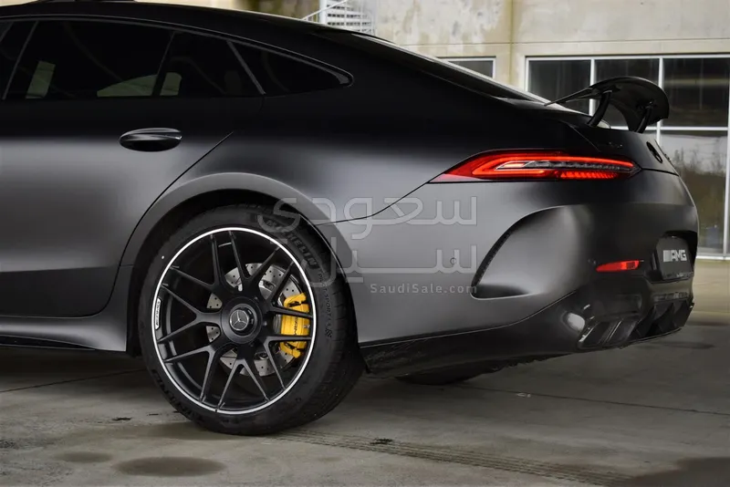 2024 مرسيدس - بنز جي تي 63إس