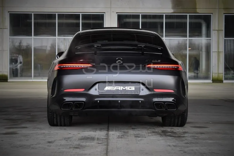 2024 مرسيدس - بنز جي تي 63إس