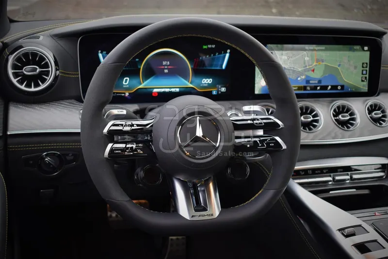 2024 مرسيدس - بنز جي تي 63إس