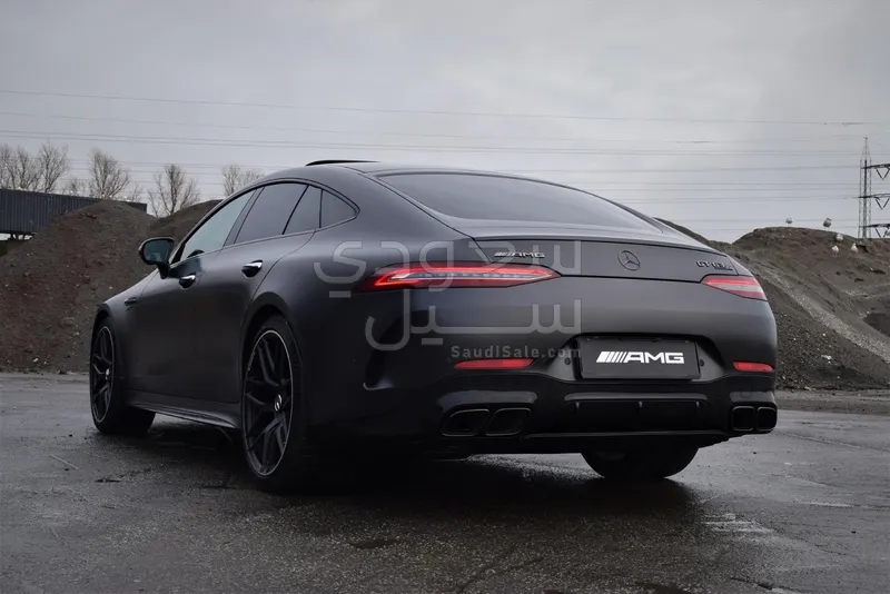 2024 مرسيدس - بنز جي تي 63إس