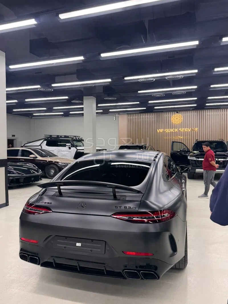 2024 مرسيدس - بنز جي تي 63إس