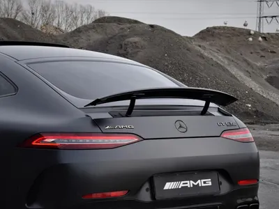 2024 مرسيدس - بنز جي تي 63إس