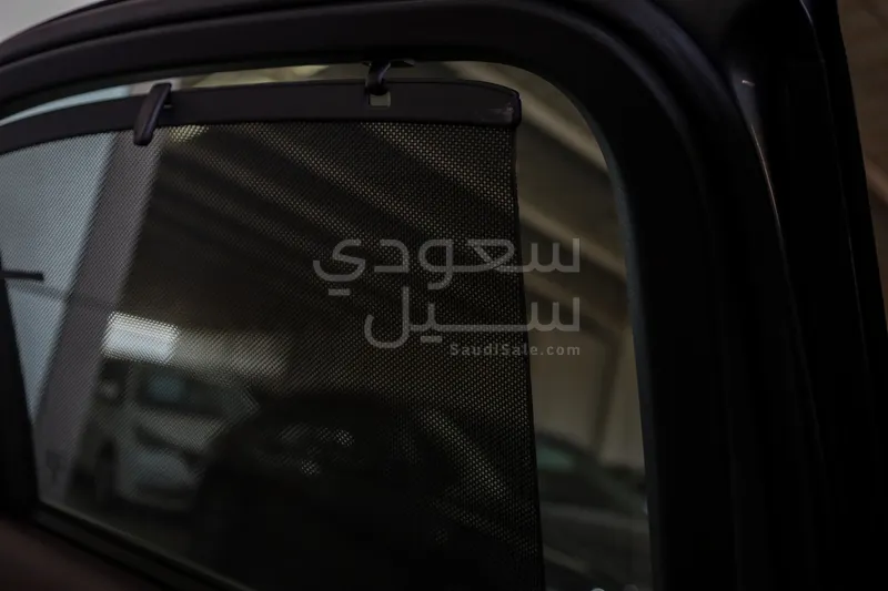 2019 مرسيدس - بنز إي 200