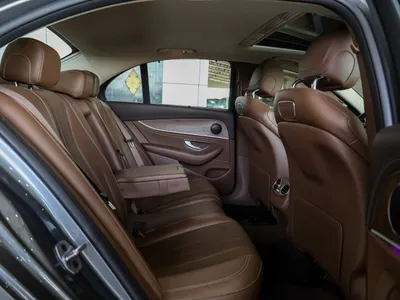 2019 مرسيدس - بنز إي 200