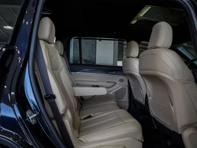 2023 جييب جراند شيروكي ليميتد