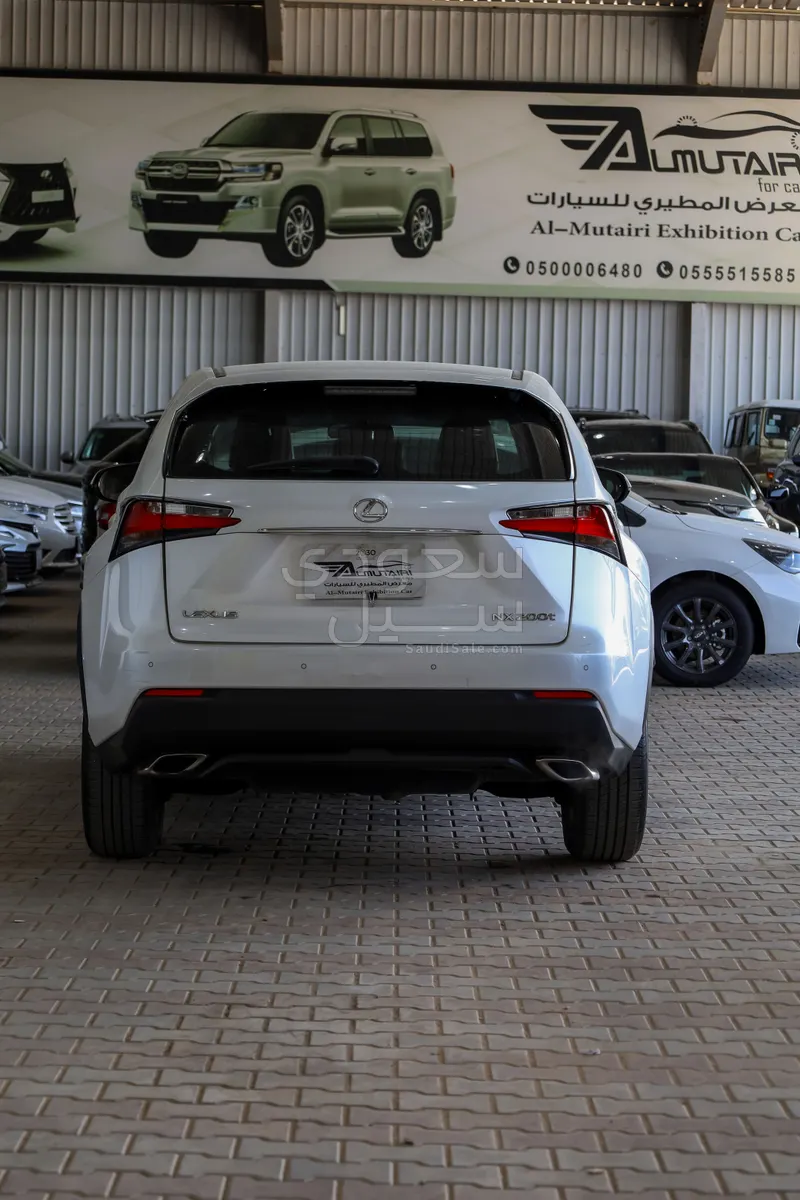 2016 لكزس إن إكس 200تي