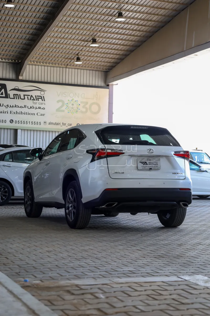 2016 لكزس إن إكس 200تي