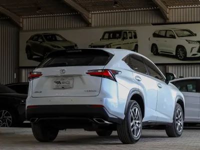 2016 لكزس إن إكس 200تي