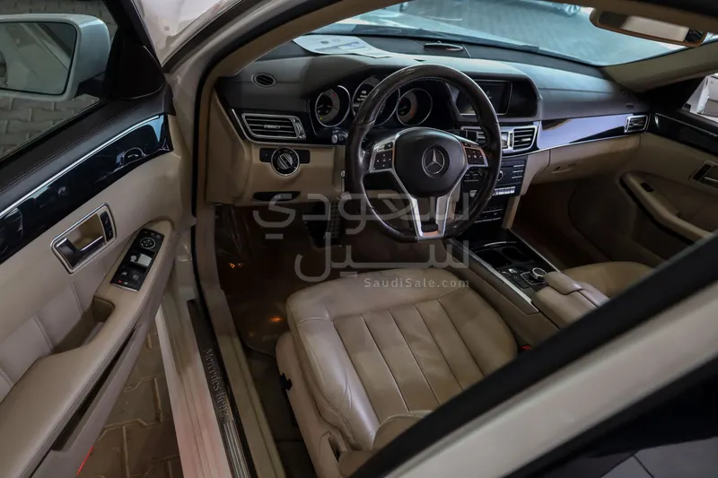 2016 مرسيدس - بنز إي 300