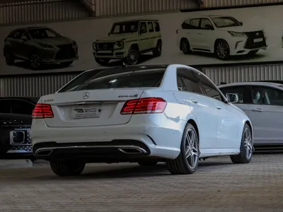 2016 مرسيدس - بنز إي 300