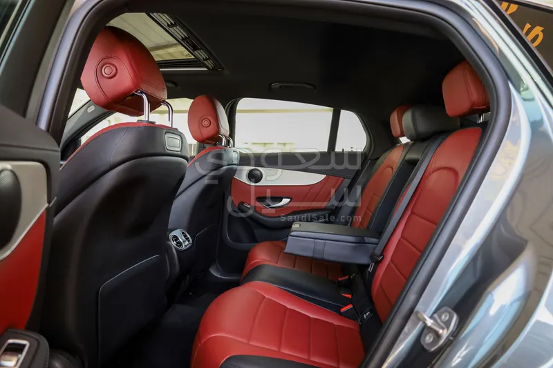 2020 مرسيدس - بنز جي إل سي 200 كوب