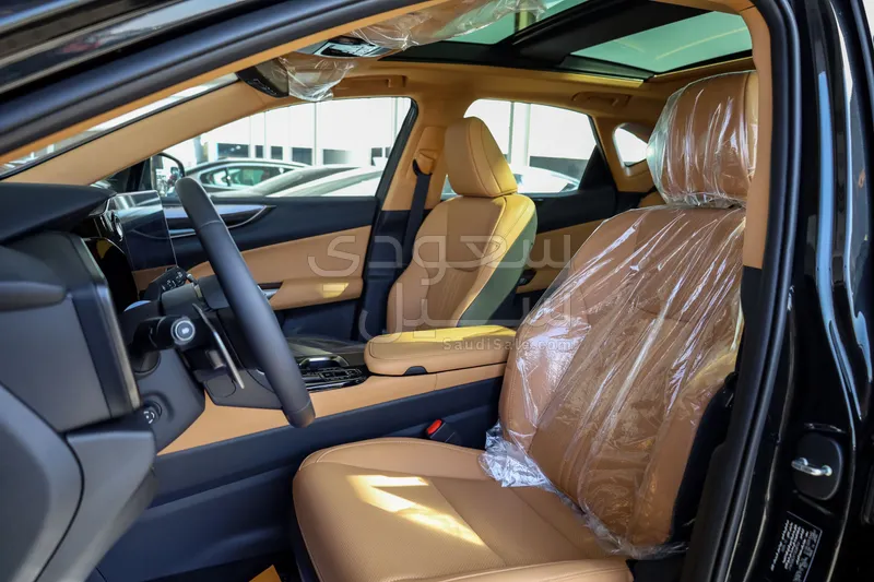 2026 لكزس إن إكس 350