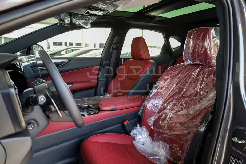 2026 لكزس إن إكس 350