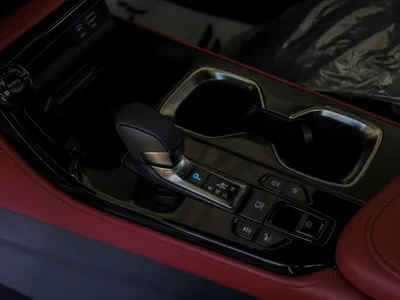 2026 لكزس إن إكس 350