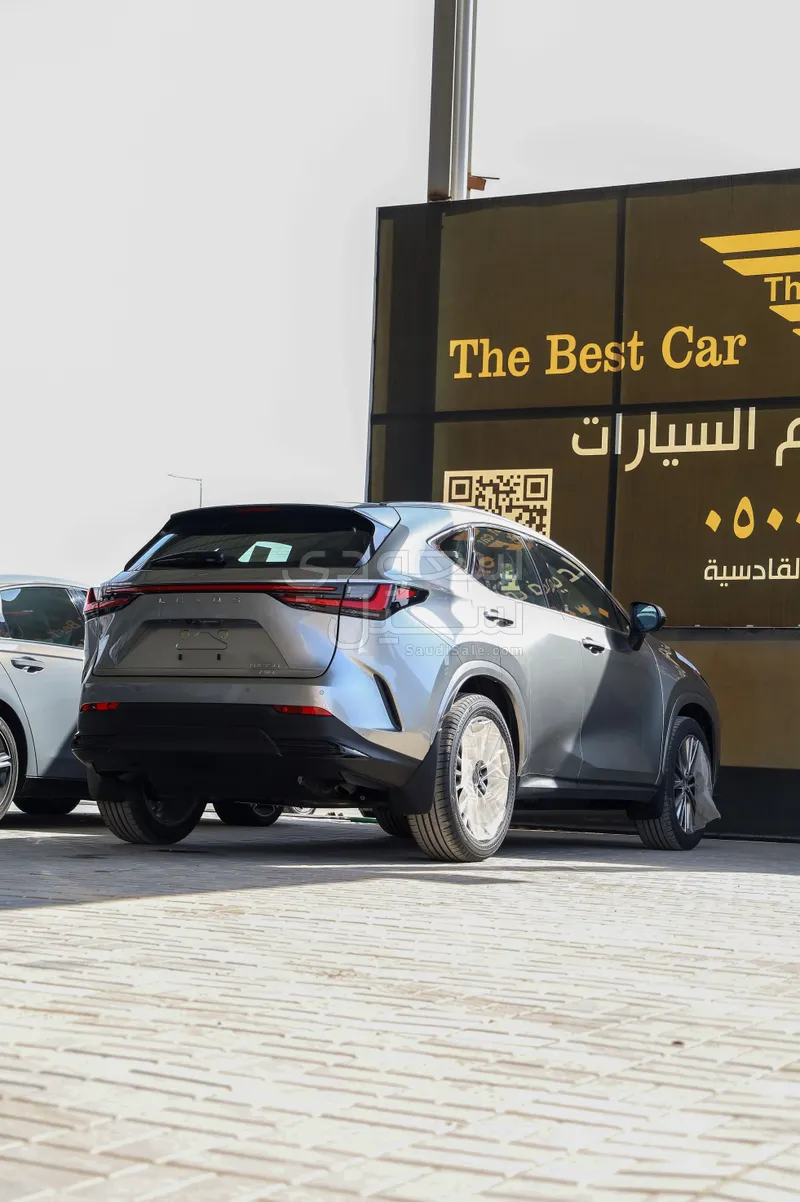 2026 لكزس إن إكس 350