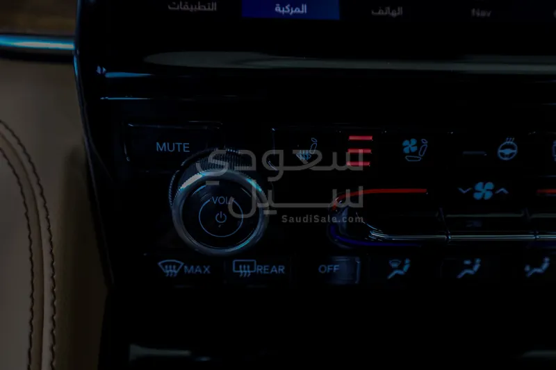 2023 جييب جراند شيروكي ساميت