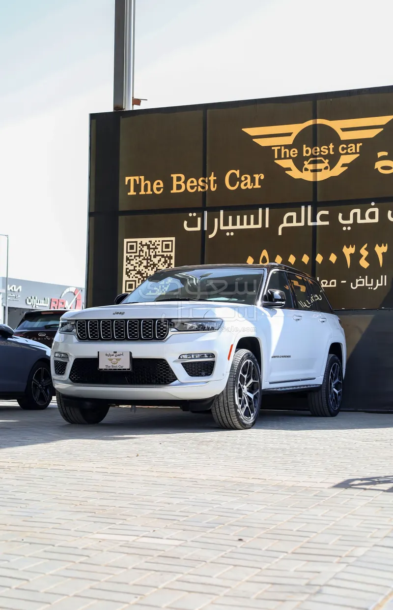 2023 جييب جراند شيروكي ساميت