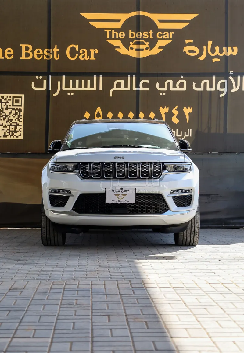 2023 جييب جراند شيروكي ساميت