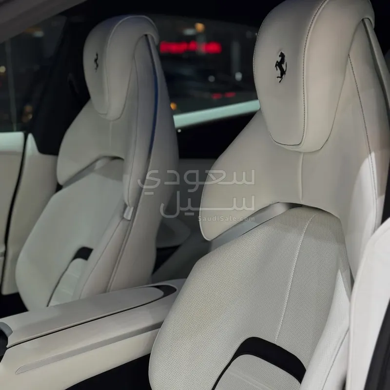 2026 Ferrari Purosangue