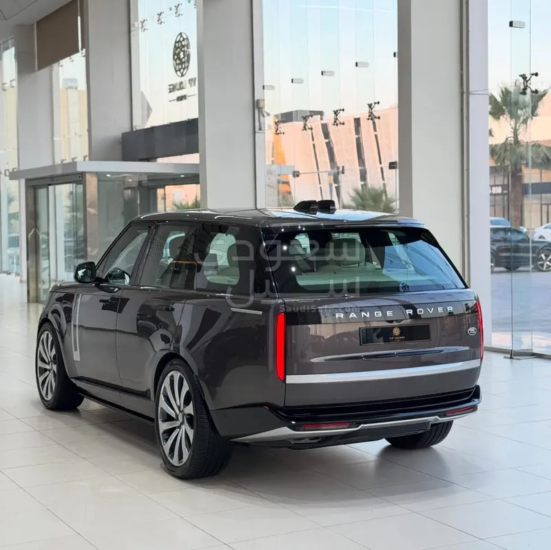 2022 Land Rover Range Rover First Edition