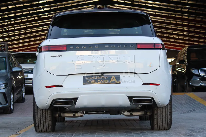 2025 Land Rover Range Rover Sport SE