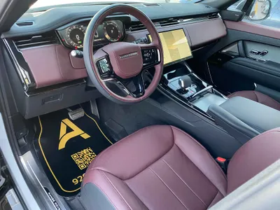 2025 Land Rover Range Rover Sport SE