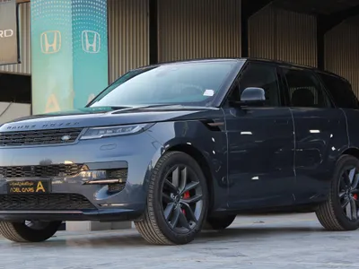 2025 لاند روفر رينج روفر سبورت اس اي