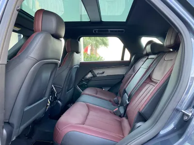 2025 لاند روفر رينج روفر سبورت اس اي