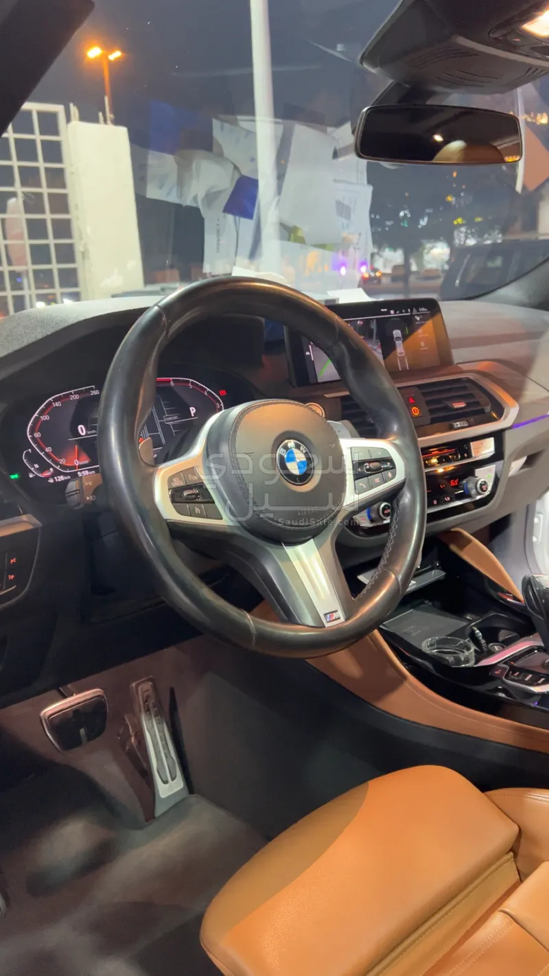 2020 بي ام دبليو الفئة اكس 4