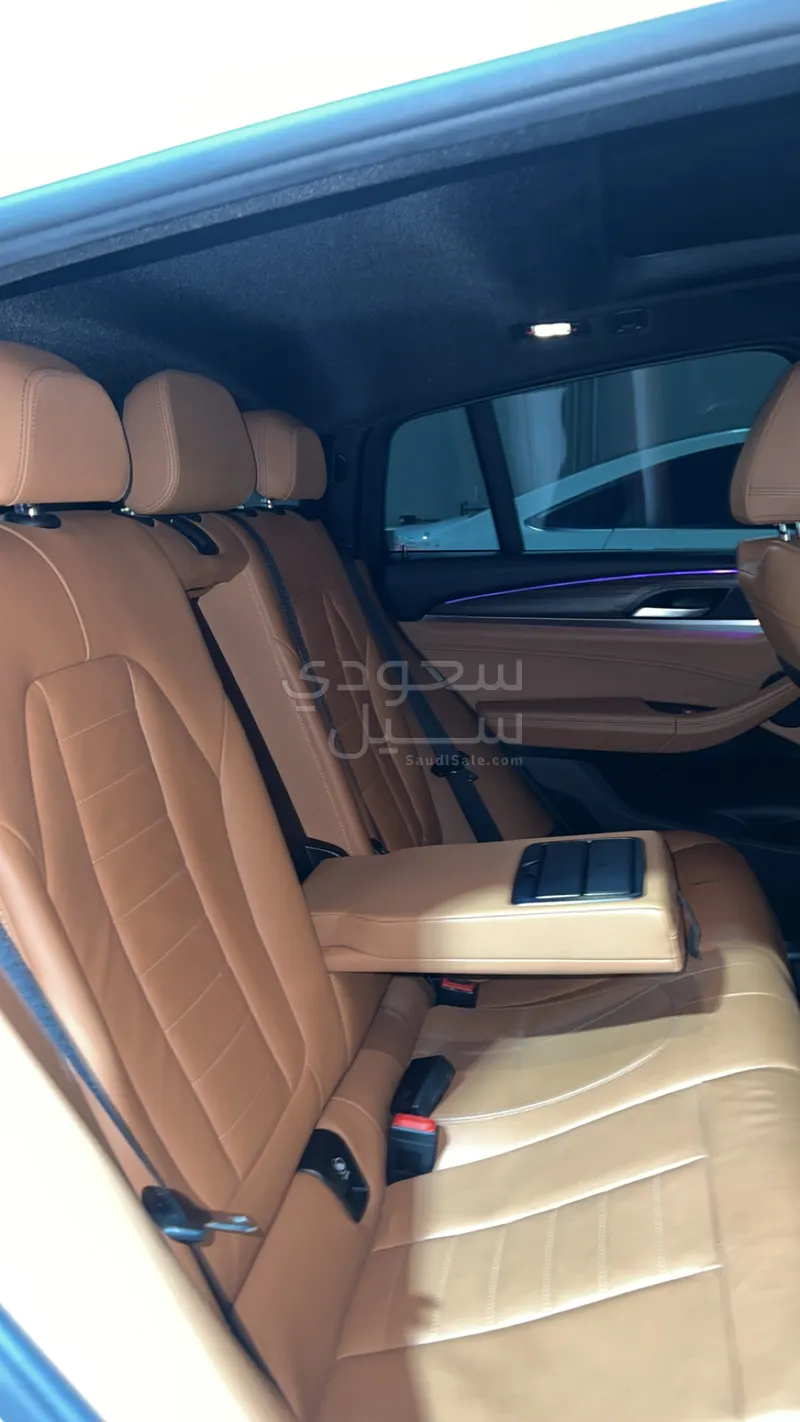 2020 بي ام دبليو الفئة اكس 4