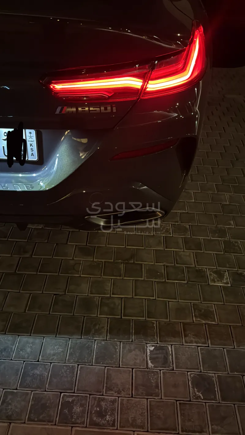 2021 بي ام دبليو الفئة الثامنة إم 850 أي