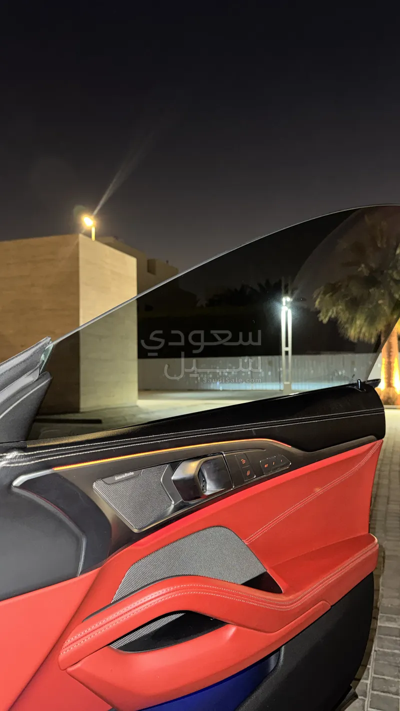 2021 بي ام دبليو الفئة الثامنة إم 850 أي