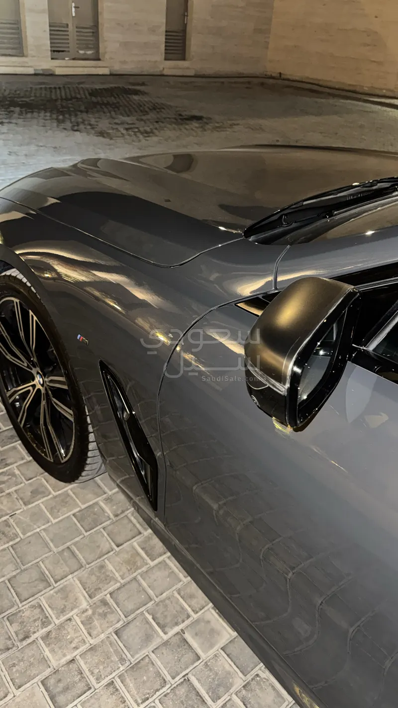 2021 بي ام دبليو الفئة الثامنة إم 850 أي