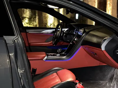 2021 بي ام دبليو الفئة الثامنة إم 850 أي