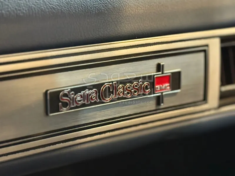 1980 جي ام سي سييرا اتش دي 3500