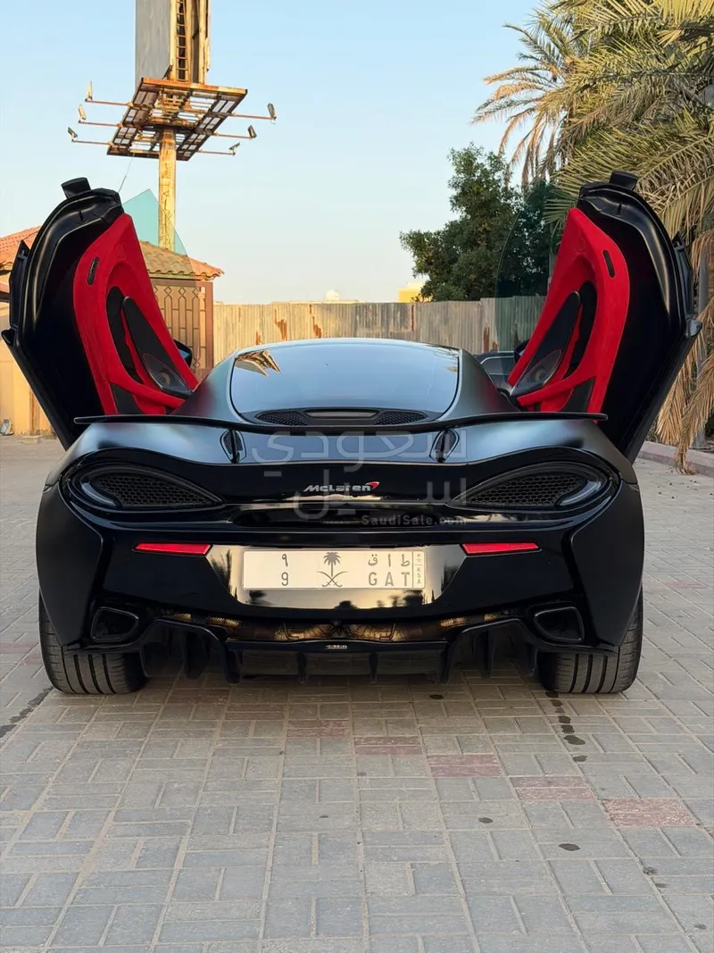 2017 مكلارين 570 جي تي